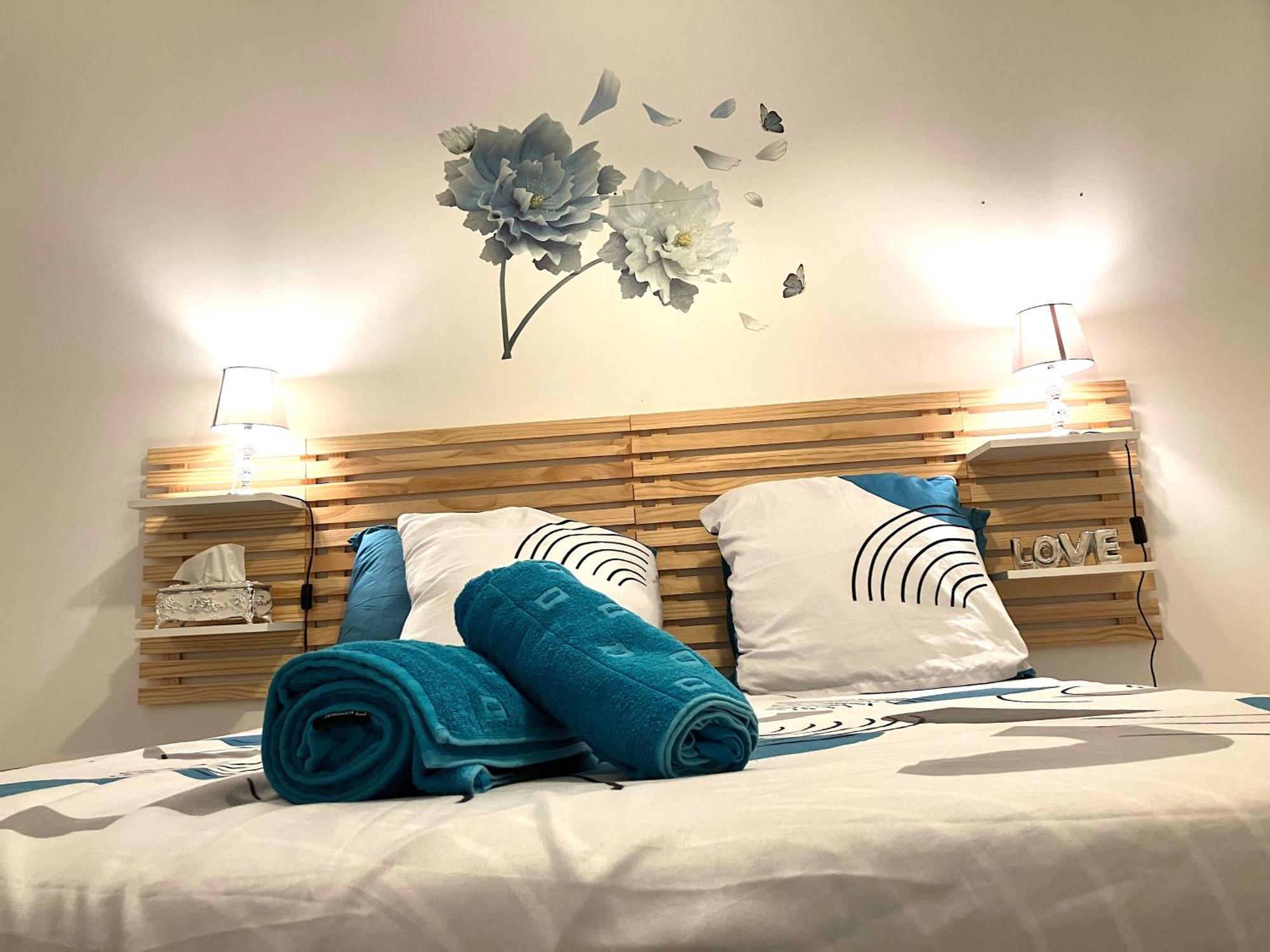 Snowqueen Hotel Apartment Paris-Disney 谢勒 外观 照片